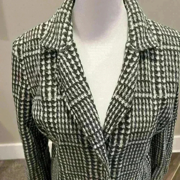 Aeropostale cotton material, Blazer style plaid Jacket large black/white/gray - Picture 2 of 9